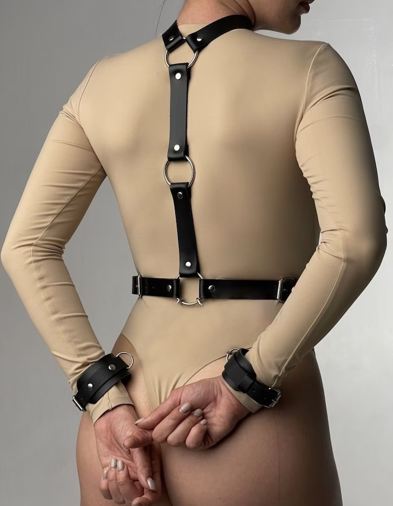 Women's Sexy Leather Harness B - огляд і ціна Leather Work Harness
